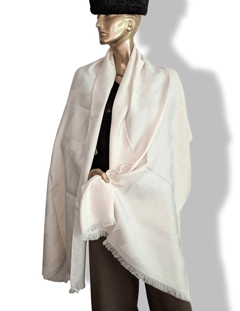Hermes Ivory Fringed Etole H EN BIAIS MUFFLER 85% Cashmere/15