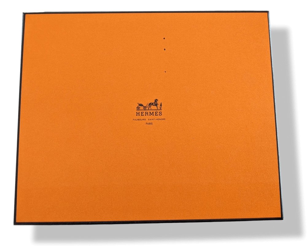 Hermes Jaune Poussin Togo Calfskin ULYSSE MM NoteBook Cover, BNWTIB! - poupishop