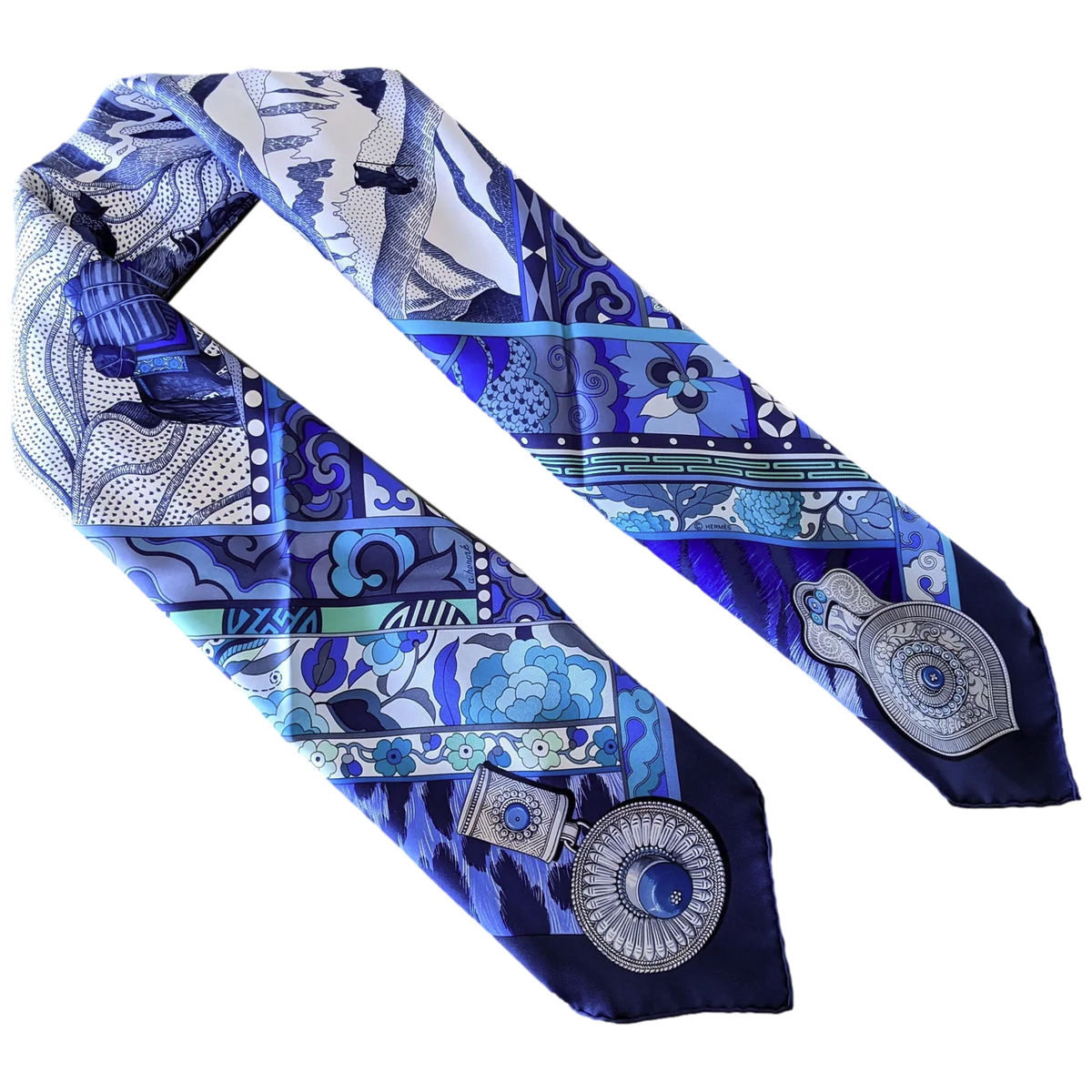 Hermes 2009 cw07 Marine/Cobalt "La Femme aux semelles de Vent" by Aline Honore Twill 90cm