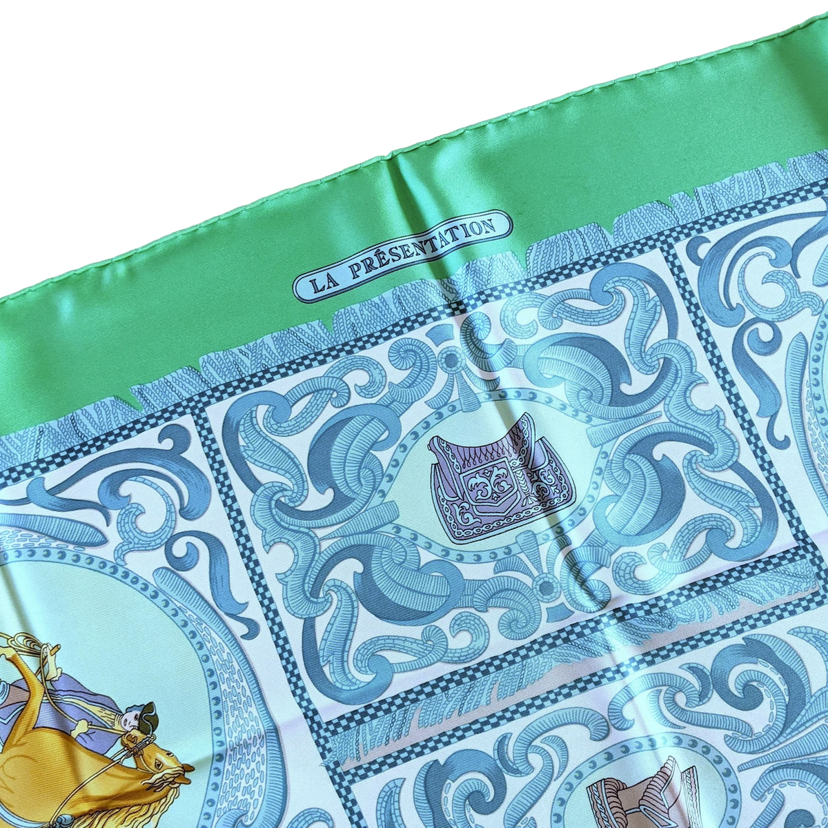 Hermes 1985 Vert/Bleu/Blanc "La Presentation" by Christiane Vauzelles Twill 90cm