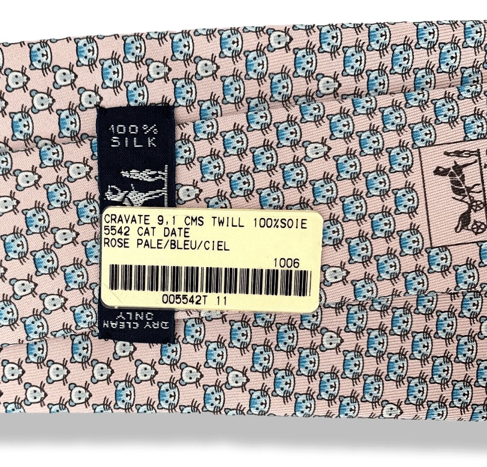 Hermes Light Pink Blue Sky CAT DATE Twill Silk Tie 9CM, NWT in Pochette! - poupishop