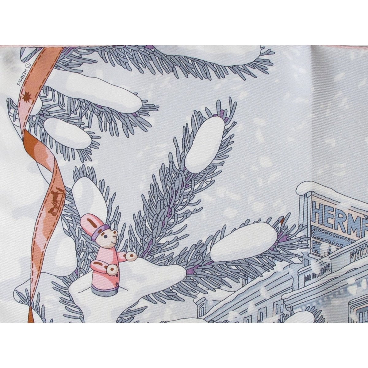 Hermes Light Pink, Pearl Grey Noel au 24 Faubourg Twill Gavroche 42cm, Rare in Box! - poupishop