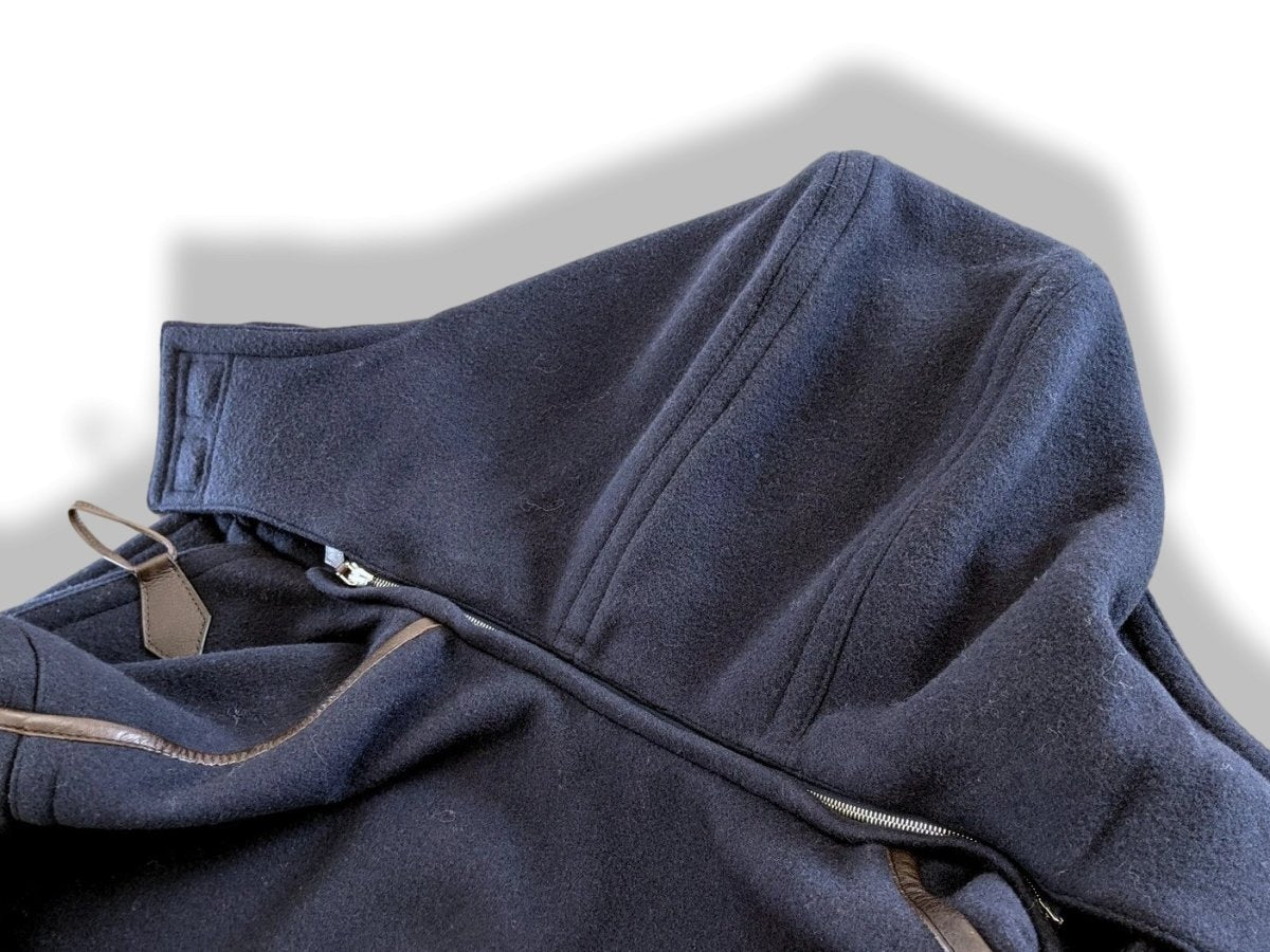 Hermes Marine Wool/Brown Calfskin Leather Men's Wool Duffle-Coat with Horn Buttons 56, PUR LUXE, New! - poupishop