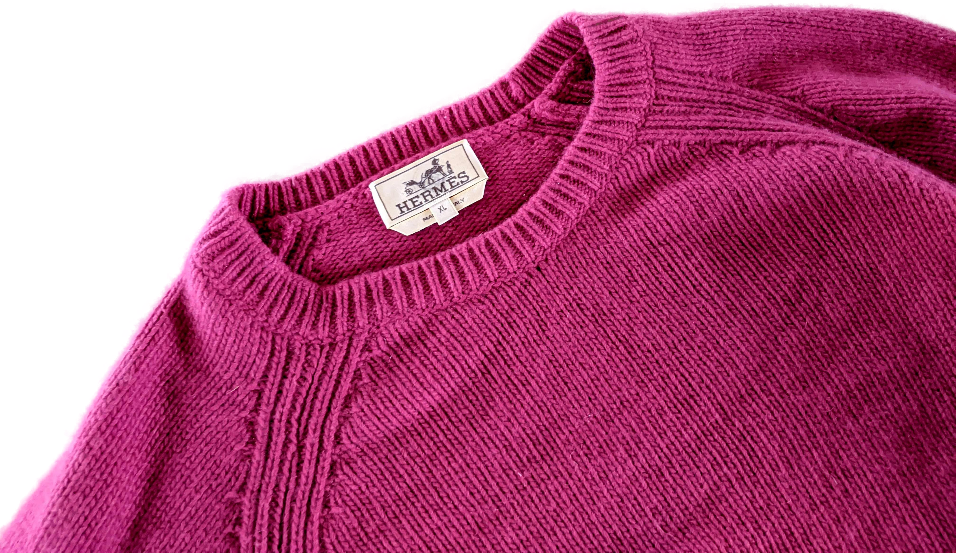 Produits Hermes Men's Dark Fuchsia 100% Cashmere Classic Round Neck Sweater SzXL