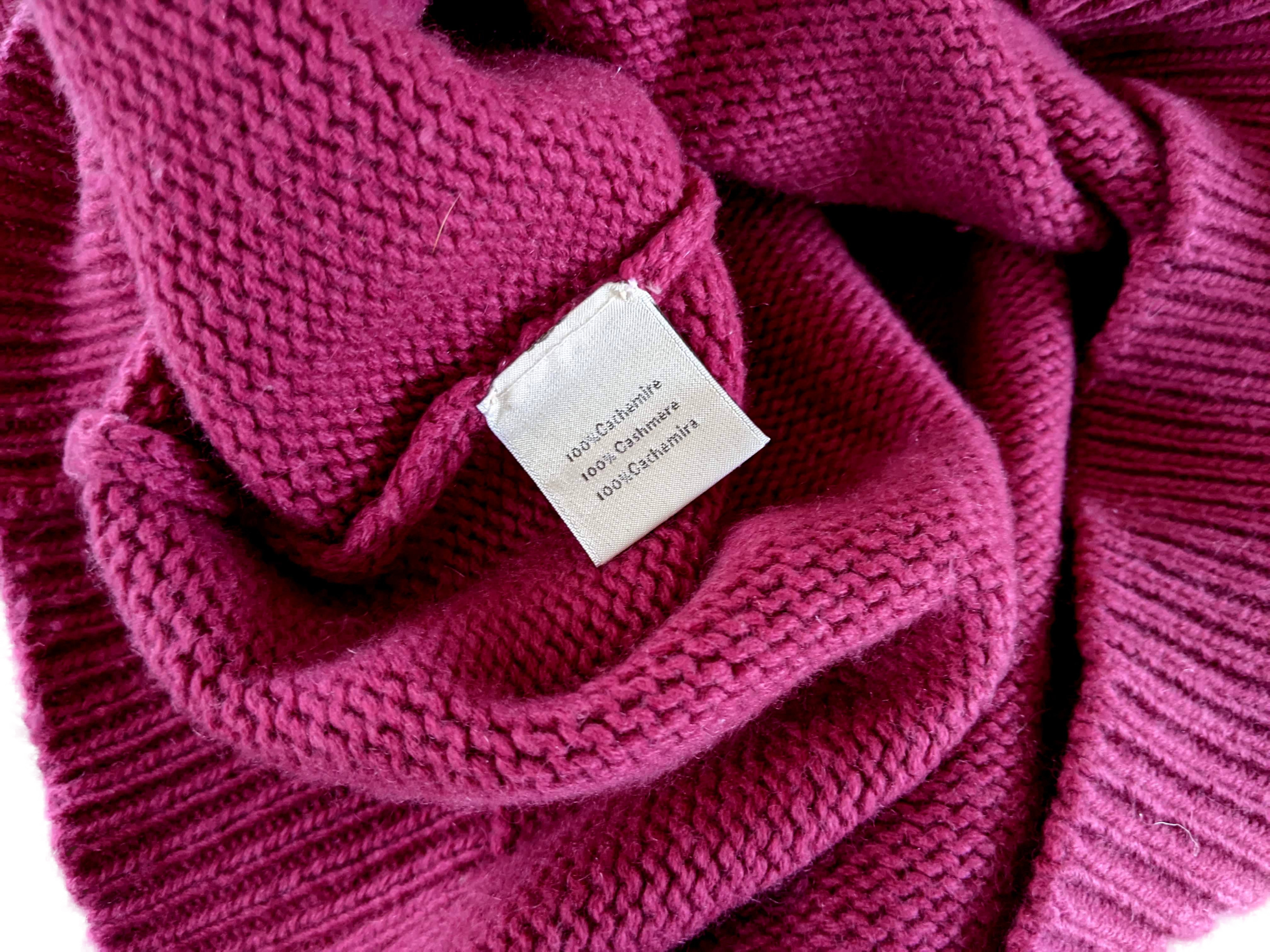 Produits Hermes Men's Dark Fuchsia 100% Cashmere Classic Round Neck Sweater SzXL