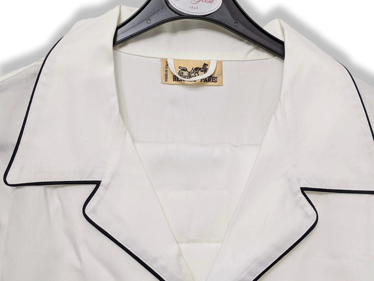 Hermes Men's Blanc/Blanc/Marine Popeline de Coton Pajamas with Embroidered Travel Pochette, BNEW! - poupishop