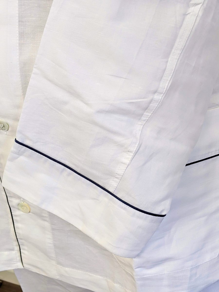 Hermes Men's Blanc/Marine Linen and Cotton Pajamas with Belt, BNWT! - poupishop