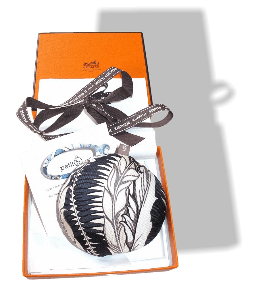 Hermes Night Blue White MYTHIQUES PHOENIX Big Petit H Printed Silk Bag Charm GM, NIB! - poupishop