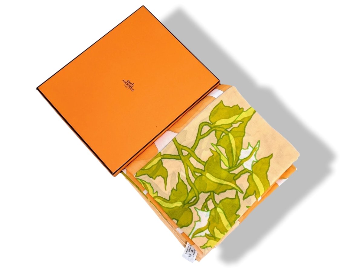 Hermes Orange/Green Oversize Giraffe Print Scarf Pareo LES GIRAFES in Muslin of Cotton, Rare in Box!