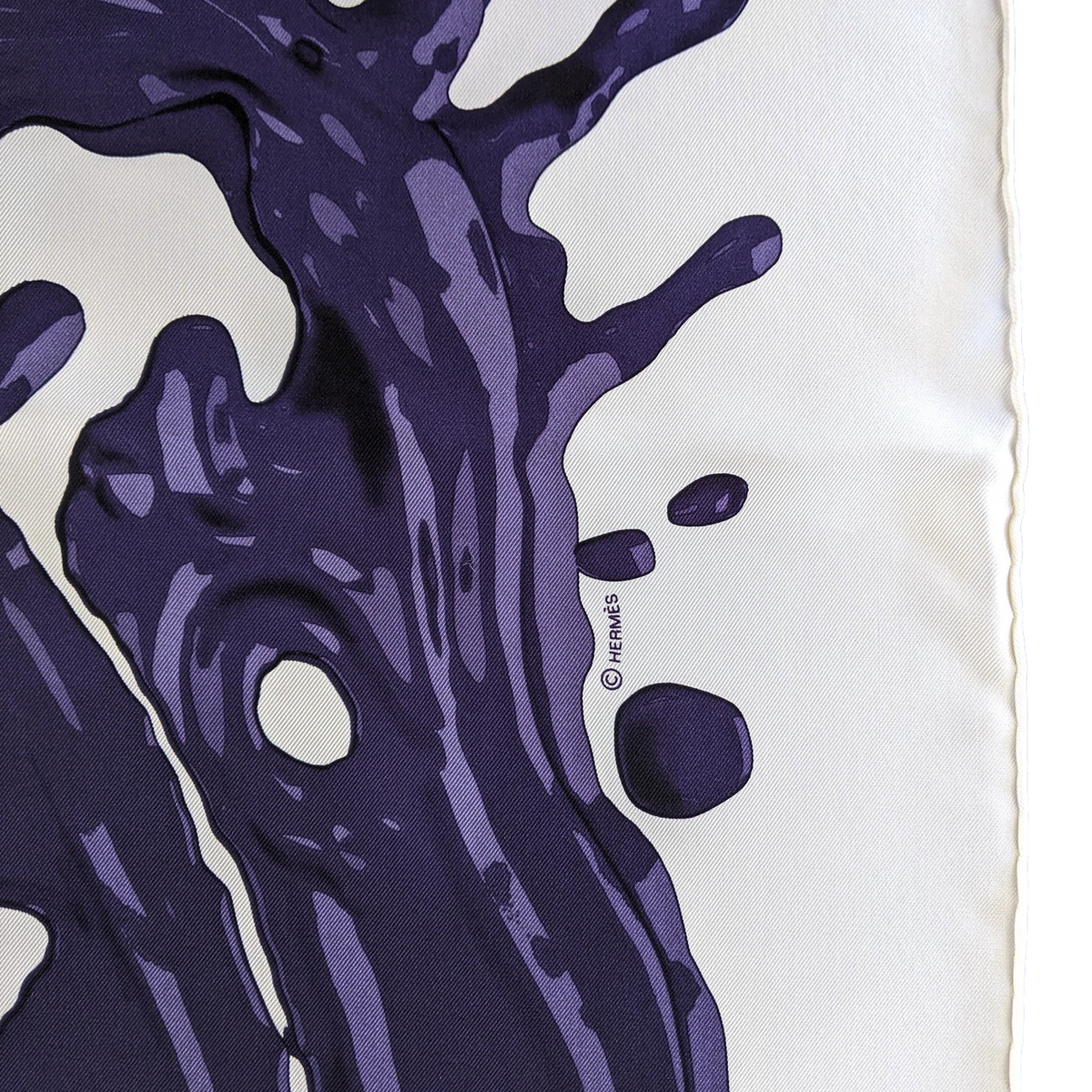 Hermes 2012 Blanc/Encre "Peinture Fraiche" by Dimitri R. Twill Silk 90cm