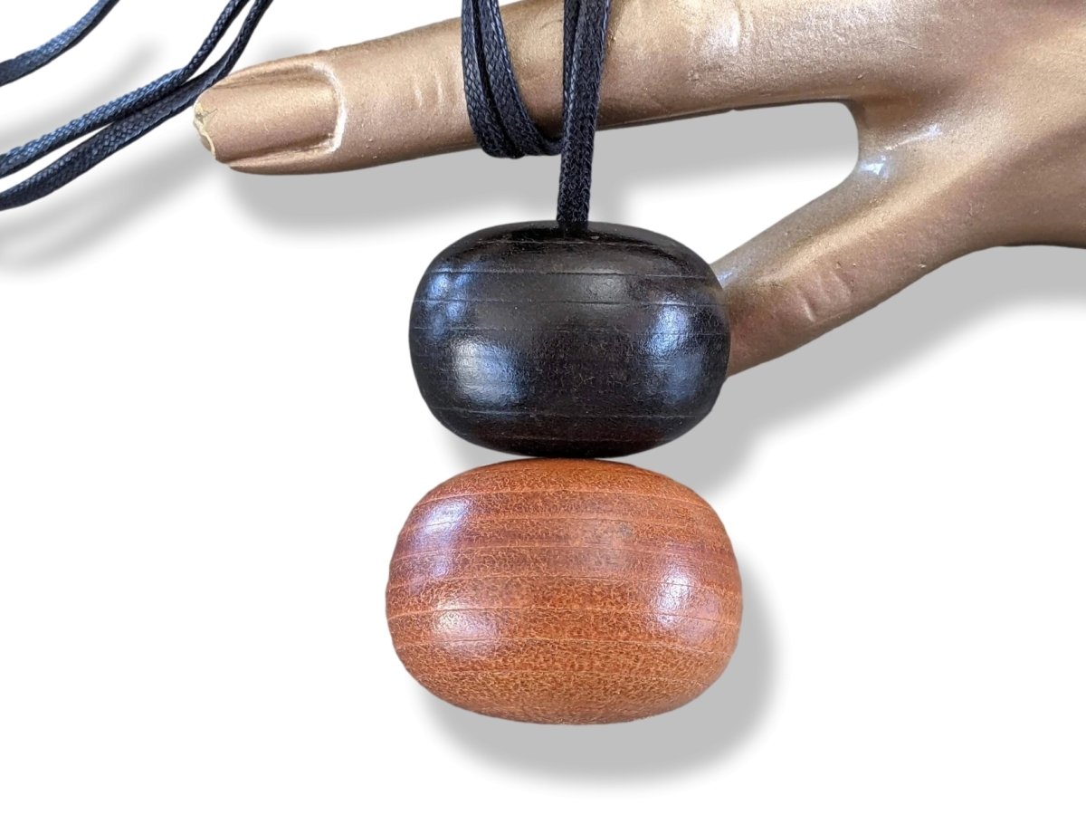 Hermes Rare Precious Wood/Barenia Balls Pompons Pom-Pom Adjustable NECKLACE, BNIB! - poupishop