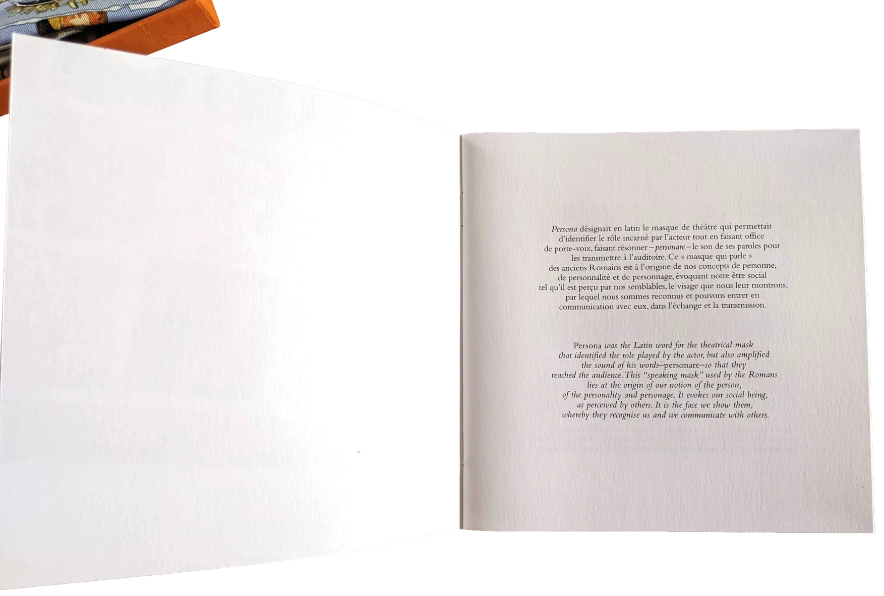 Produits Hermes Rare Special Issue "Republique Gabonaise - Persona" by Loic Dubigeon Twill 90cm