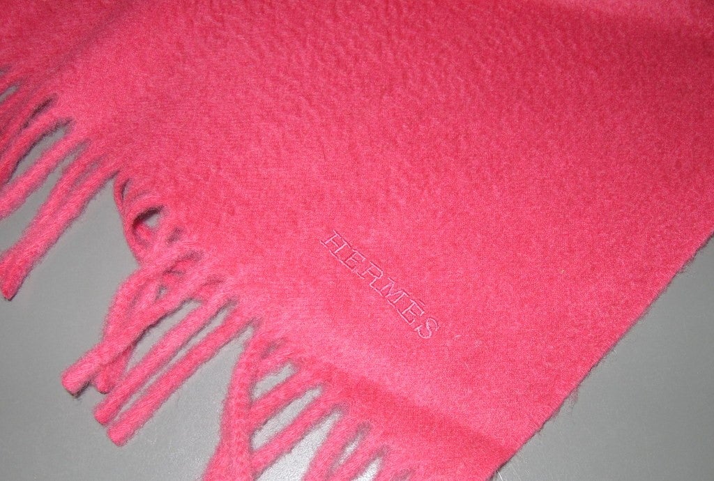 Hermes Rose Indien 100% Cashmere Fringed Stole GM, New! - poupishop