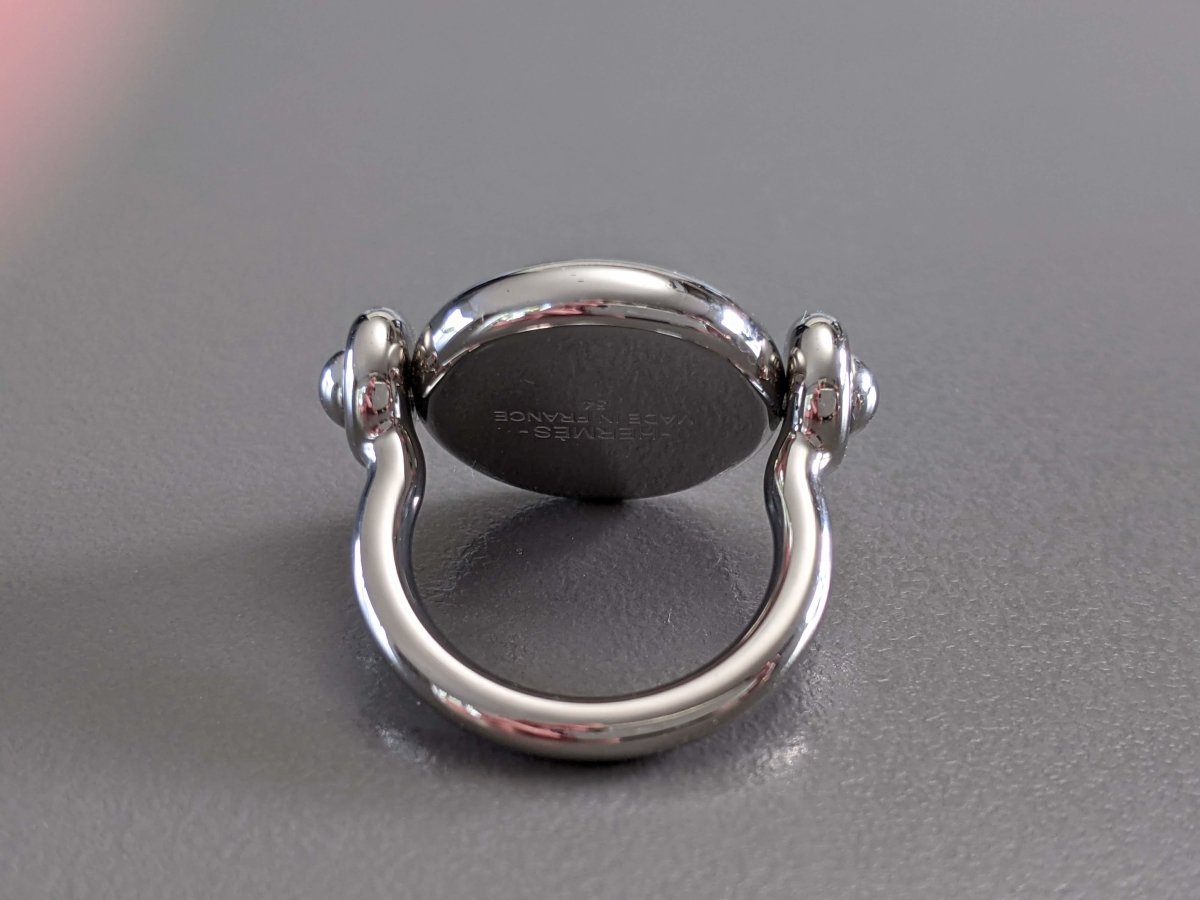 Hermes Shiny Palladium Movable Ring with a Marbled Red Poured Glass Stone Sz 54, New! - poupishop