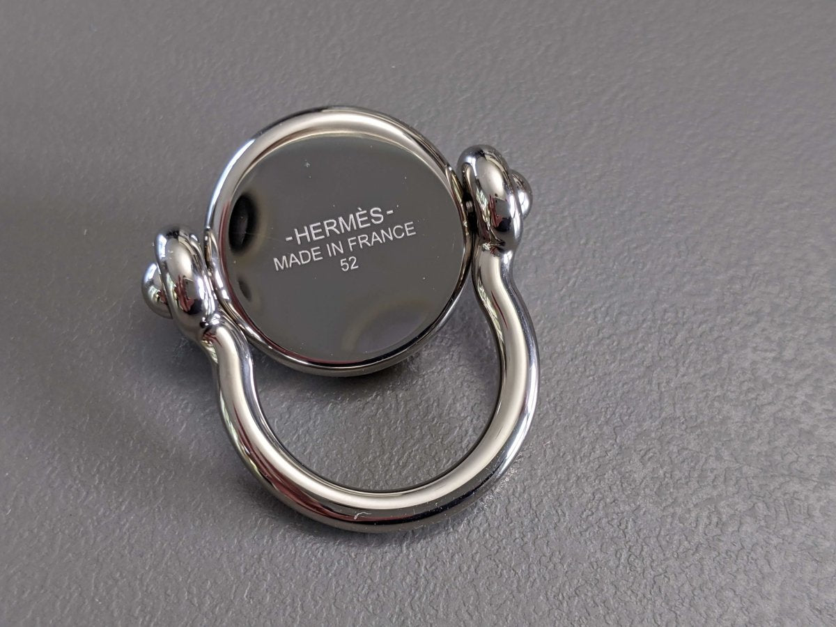 Hermes Shiny Palladium Movable Ring with a Milky White Poured Glass Stone, New! - poupishop