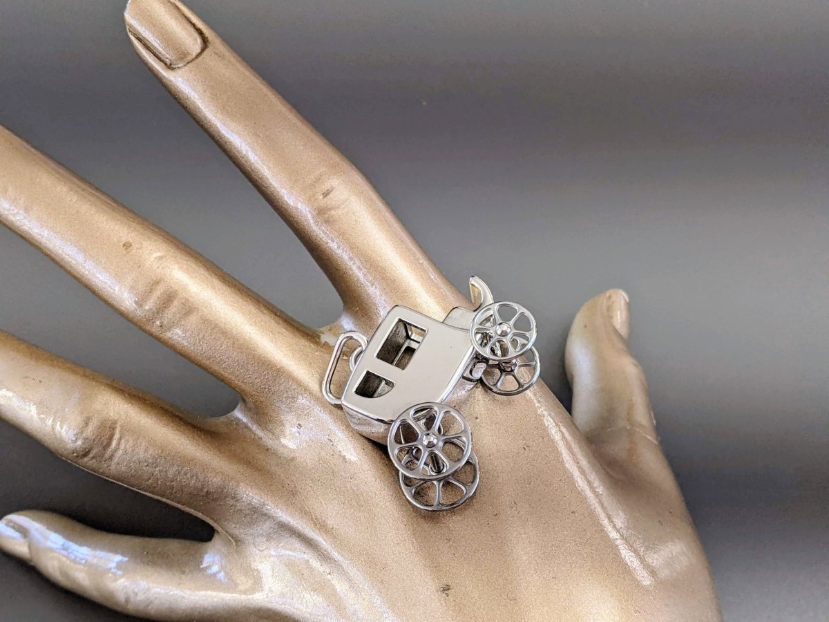 Hermes Silver and Palladium Caleche CARRIAGE CURIOSITE CHARM Curiosity Pendant Breloque Adorable , New in Pochette! - poupishop