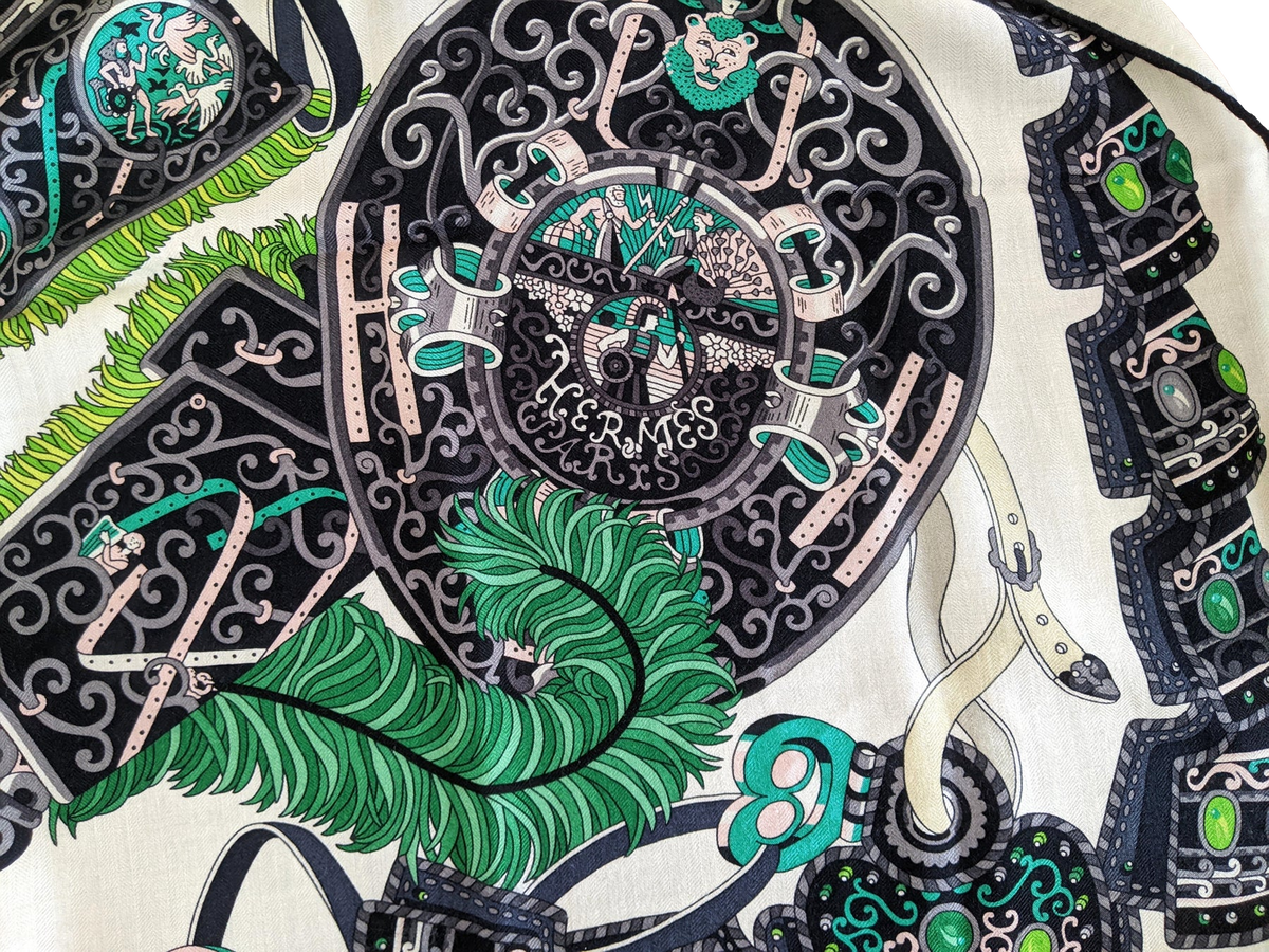 Hermes 2014 Blanc/Vert "Sous l'Egide de Mars" by Pierre Marie Cashmere Shawl 140