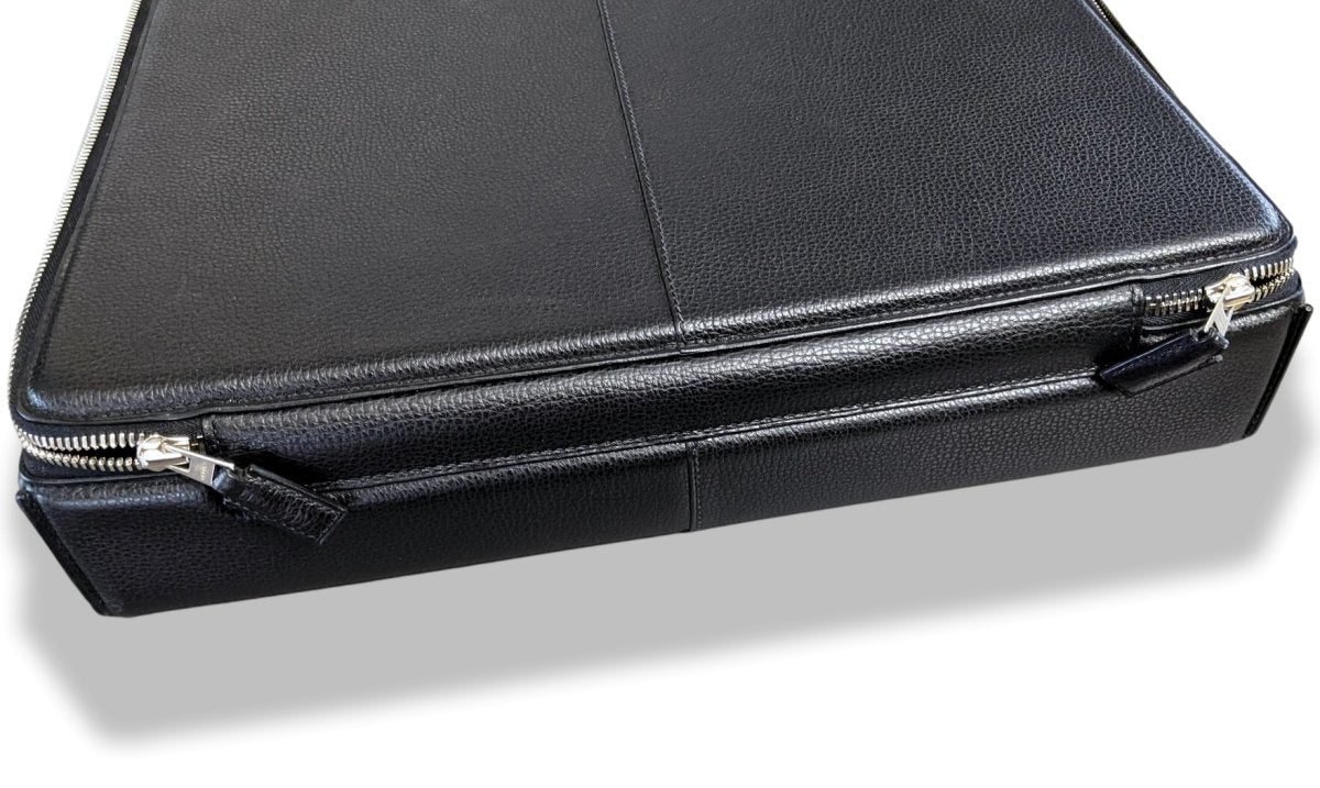 Hermes Unisex Black Vache Liegee VALISE HERLIGHT 24 MM CASE with Carry Co, Superb! - poupishop