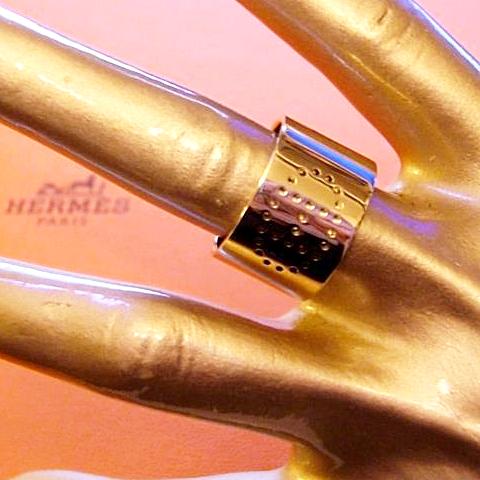 Hermes Unisex Permabrass Evelyne Ring with Tiny Flaw! - poupishop