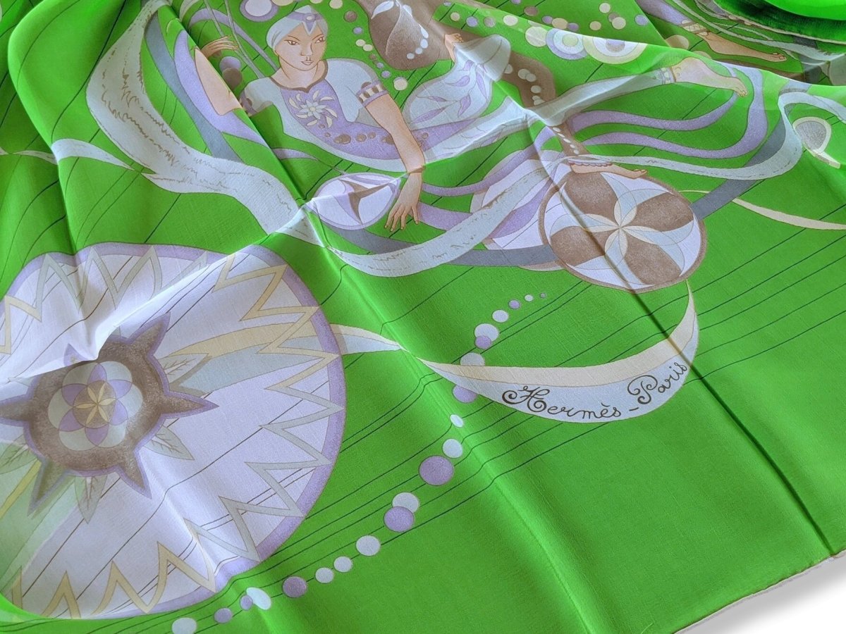 Hermes Vert Vif LA DANSE DU COSMOS by Zoe Pauwels Mousseline Shawl 140, New! - poupishop