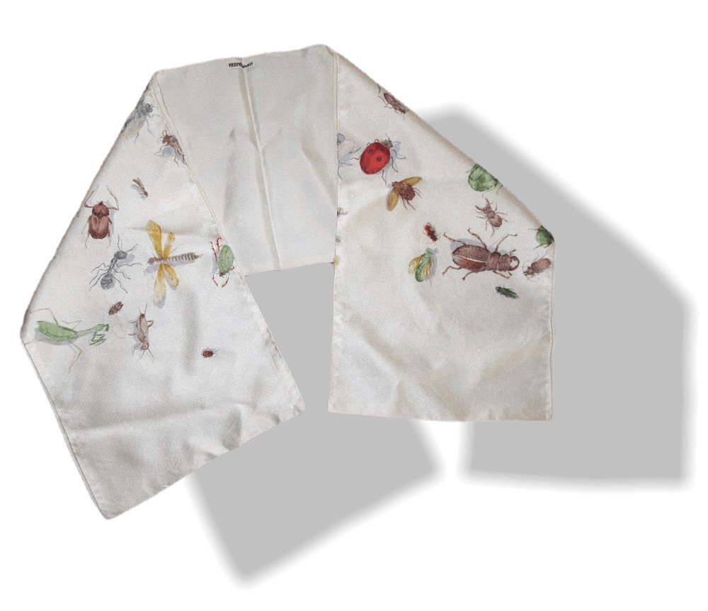 Hermes Vintage Les Insectes by Mme. La Torre Soie Sabree Exceptional Satin of Silk Petite Etole - poupishop