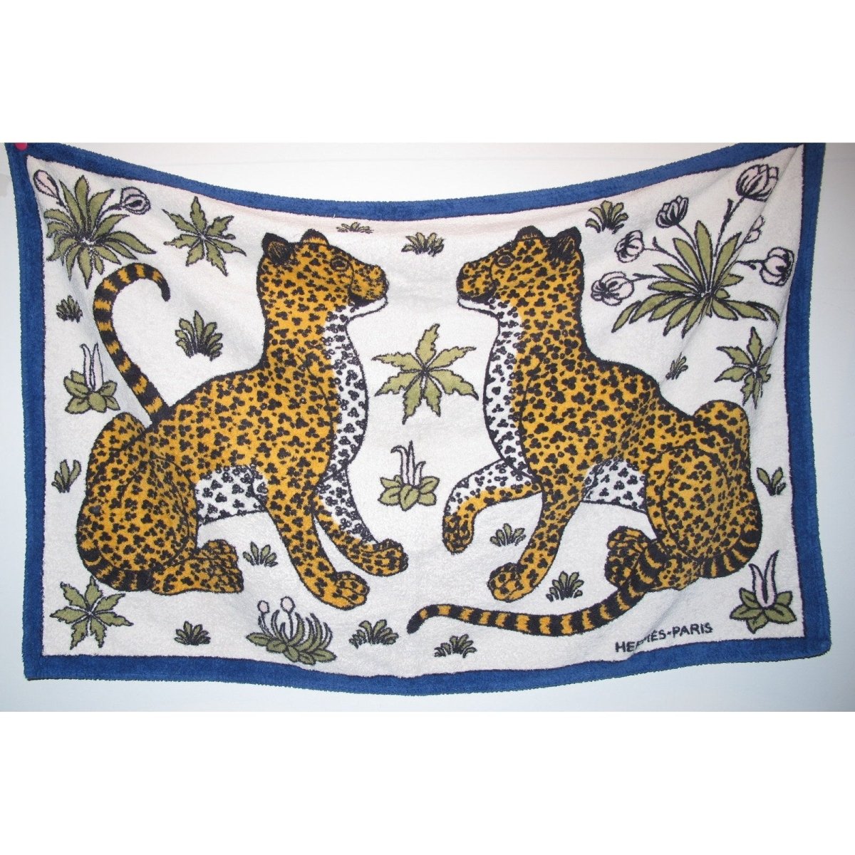 Hermes vintage Navy White Cotton Terry Leopards Beach Towel - poupishop