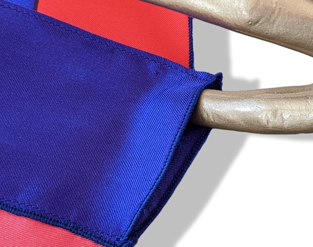 Hermes Vintage Special Issue 150 ans FEUX D'ARTIFICE 1837 - 1987 FLAG DRAPEAU 100% Silk, Very Rare and Exceptional! - poupishop