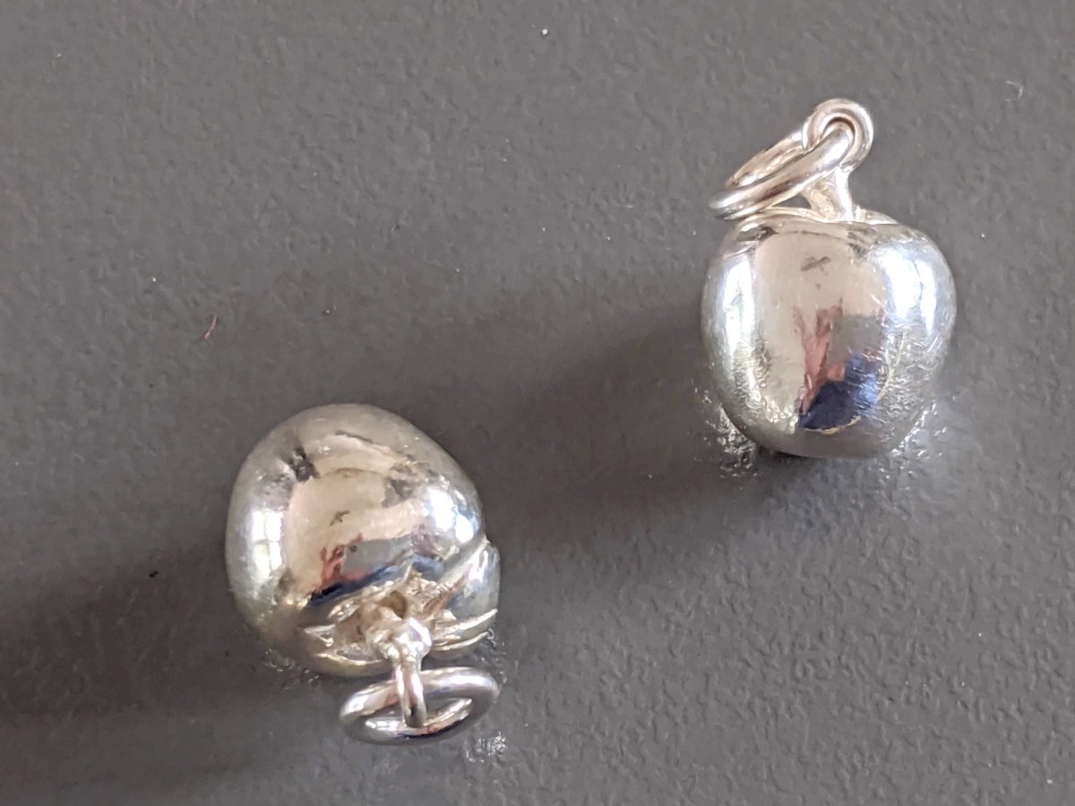 Hermes Vintage Sterling Silver 925 lot of 2 Apple Charms, Rare! - poupishop