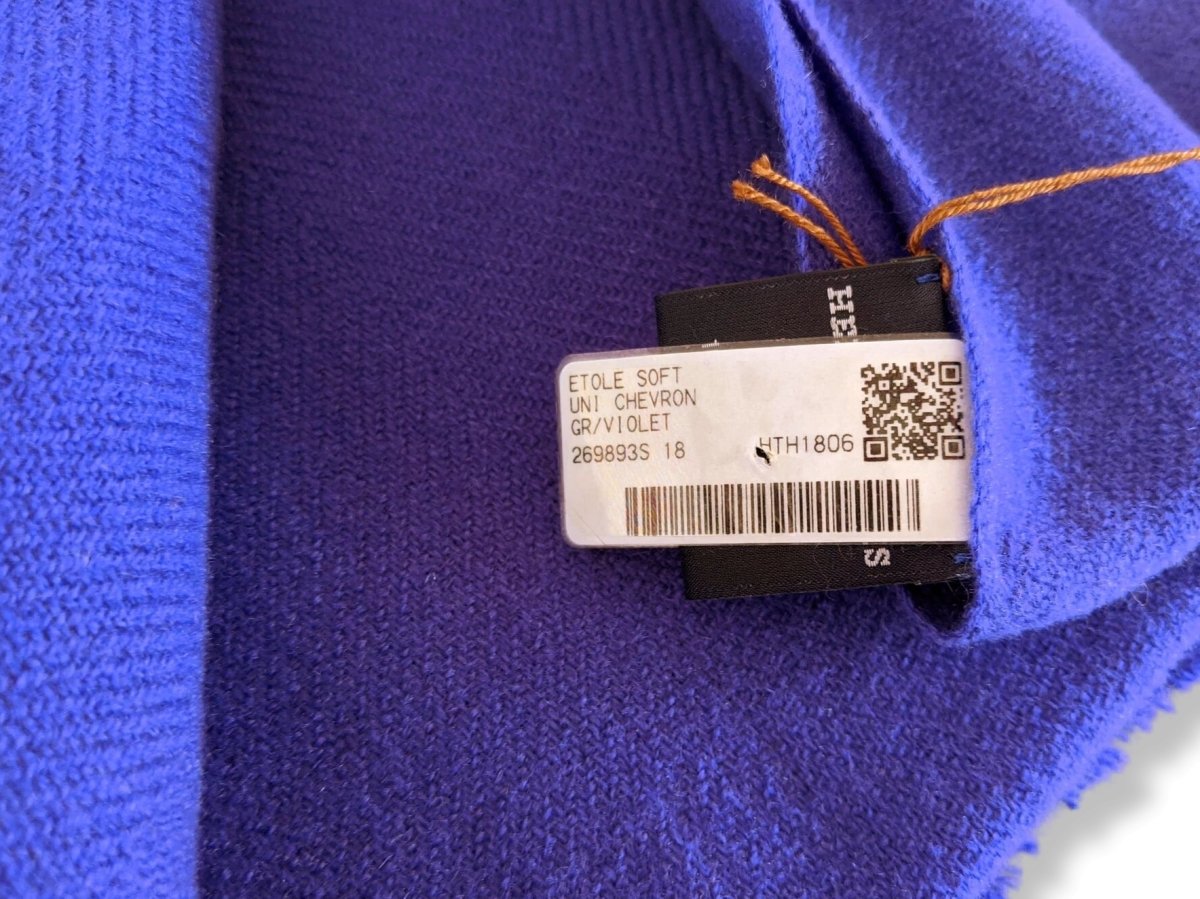 Hermes Violet ETOLE CACHEMIRE SOFT Fringed Stole 100% Cashmere 72 x 220 cm, BNWT - poupishop