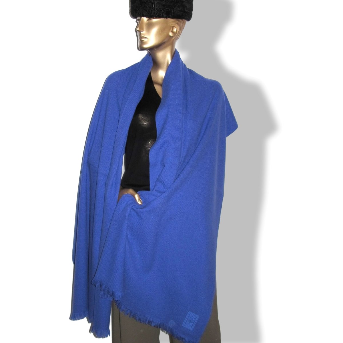 Hermes Violet ETOLE CACHEMIRE SOFT Fringed Stole 100% Cashmere 72 x 220 cm, BNWT - poupishop