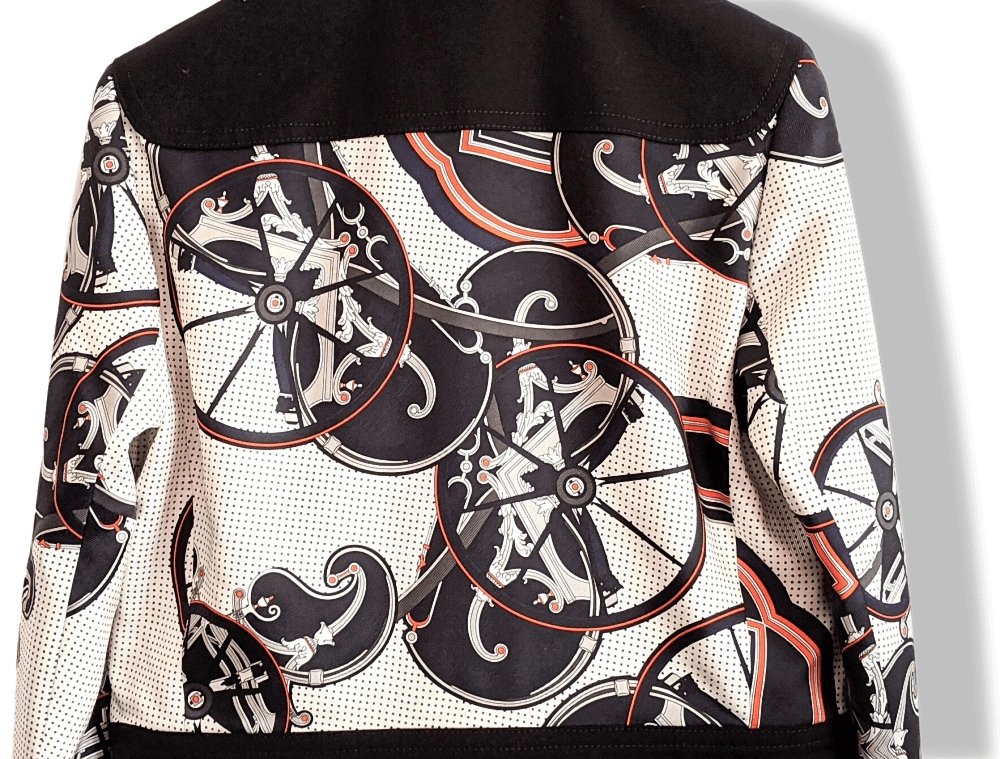 Hermes Women's B/W OUTDOOR Printed Silk and Black Cotton Jeans Short Jacket Sz40, Retail $3300, NWT! - poupishop
