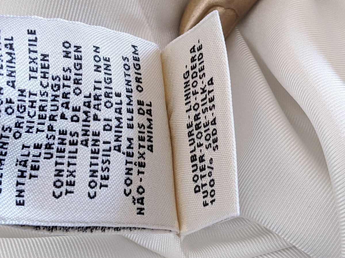Hermes Women's B/W OUTDOOR Printed Silk and Black Cotton Jeans Short Jacket Sz40, Retail $3300, NWT! - poupishop