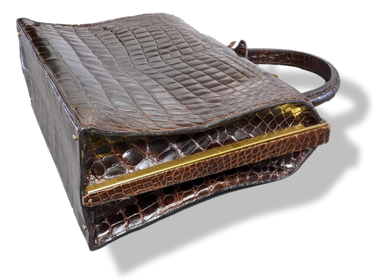 Louise Fontaine 1960s Chocolate Crocodile Big Retro Mallette Doctor Bag 34 with Key, Superb! - poupishop