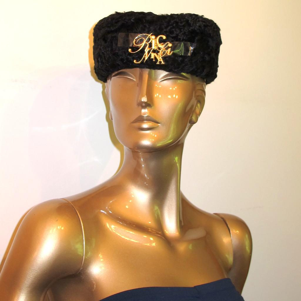 Nina Ricci Vintage Large Gold Brooch, New! - poupishop