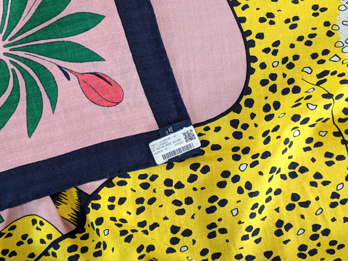 Produits Hermes [C212] Marine/Rose Buvard "Les Leopards" by Christiane Vauzelles Cashmere 140 cm