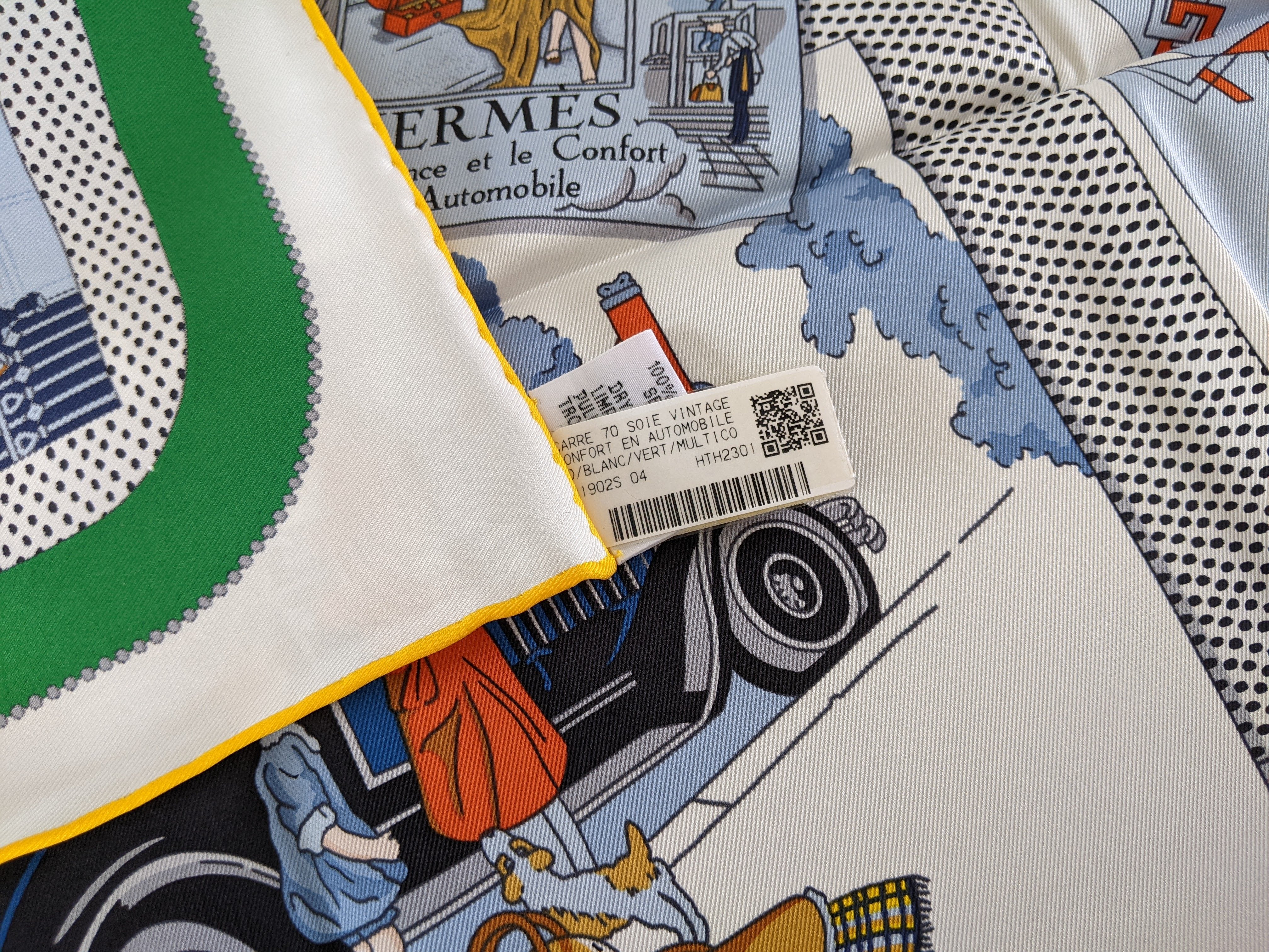 HERMES (JUT14) CONFORT EN AUTOMOBILE Vintage Silk 70 x 70 cm