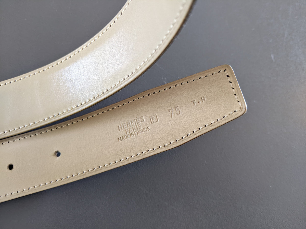 HERMES [JUTTA37] 2002 Prune/Creme Box Reversible Leather Strap Belt 32 MM Sz75