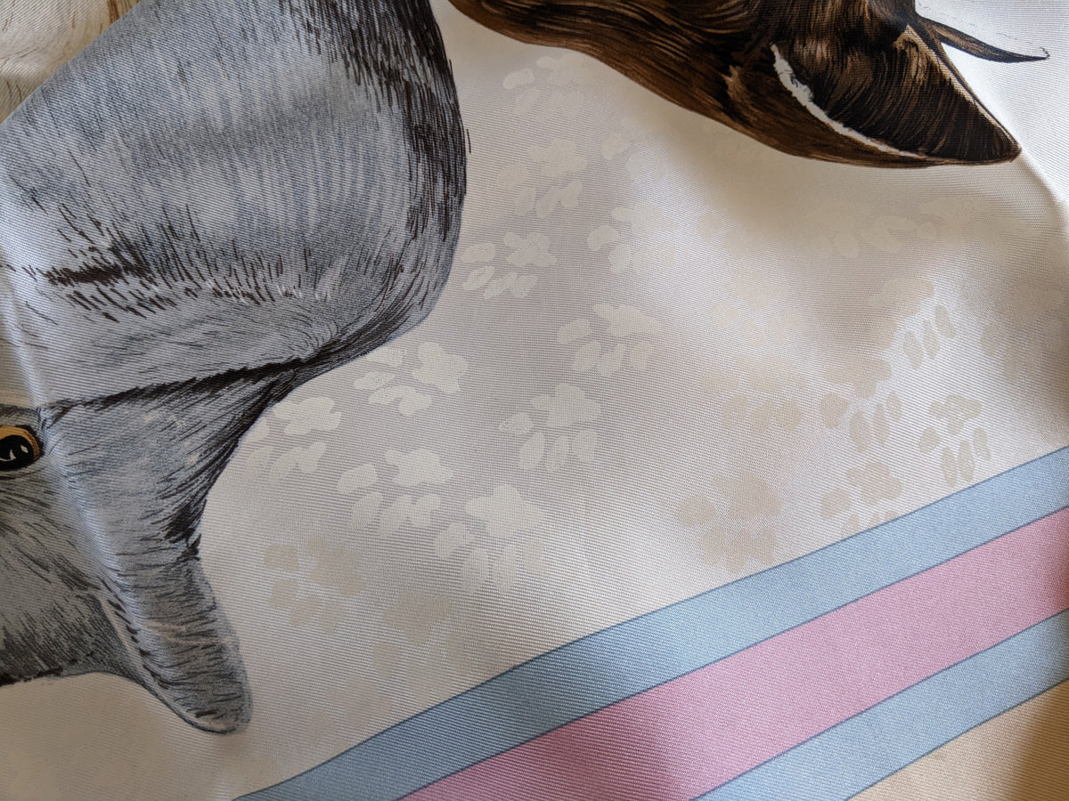 HERMES LES CHATS 1985 by Daphné Duchesne Twill Jacquard Silk Scarf 90 x 90 cm