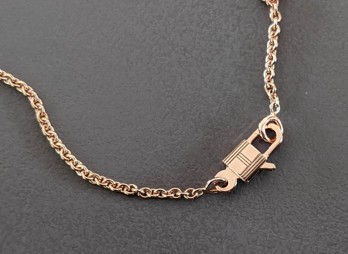 HERMES KELLY CADENAS Pink Gold and Damonds Pendant Necklace