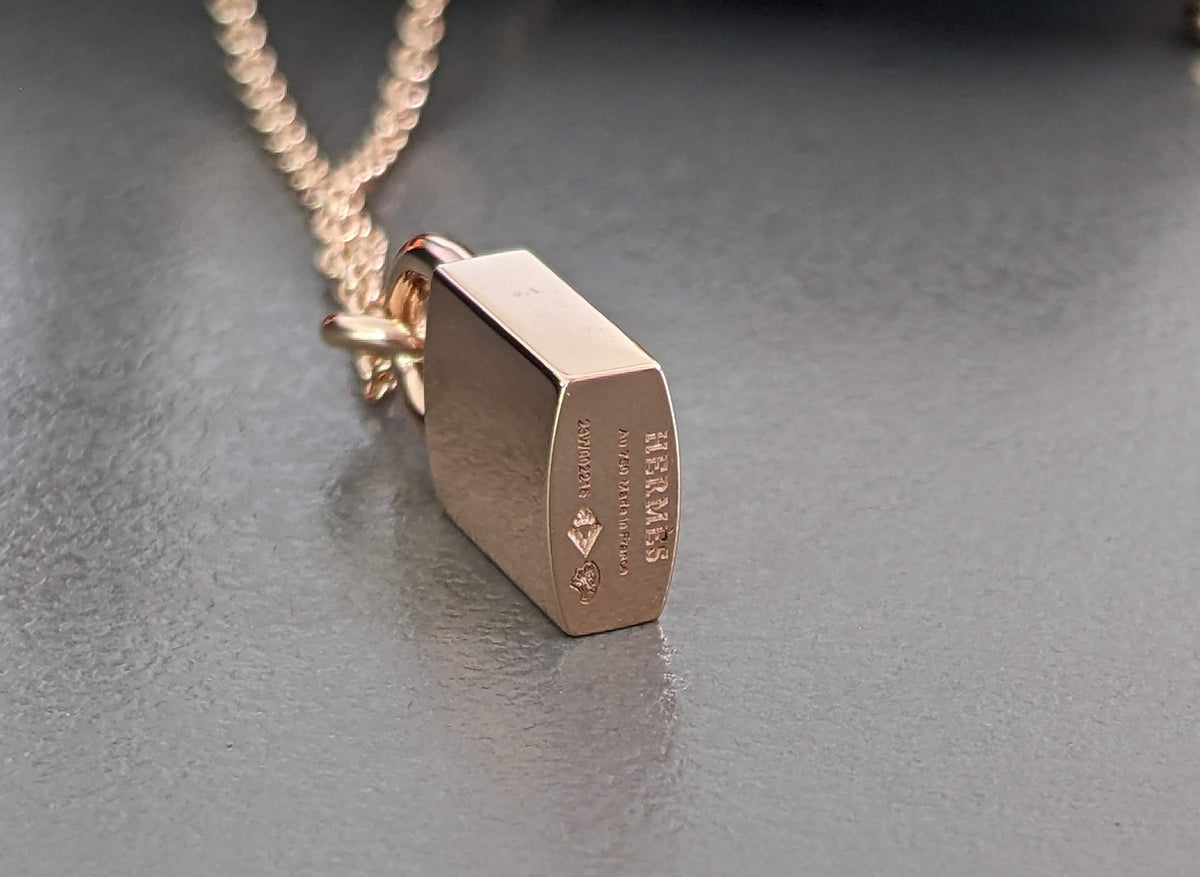 HERMES KELLY CADENAS Pink Gold and Damonds Pendant Necklace
