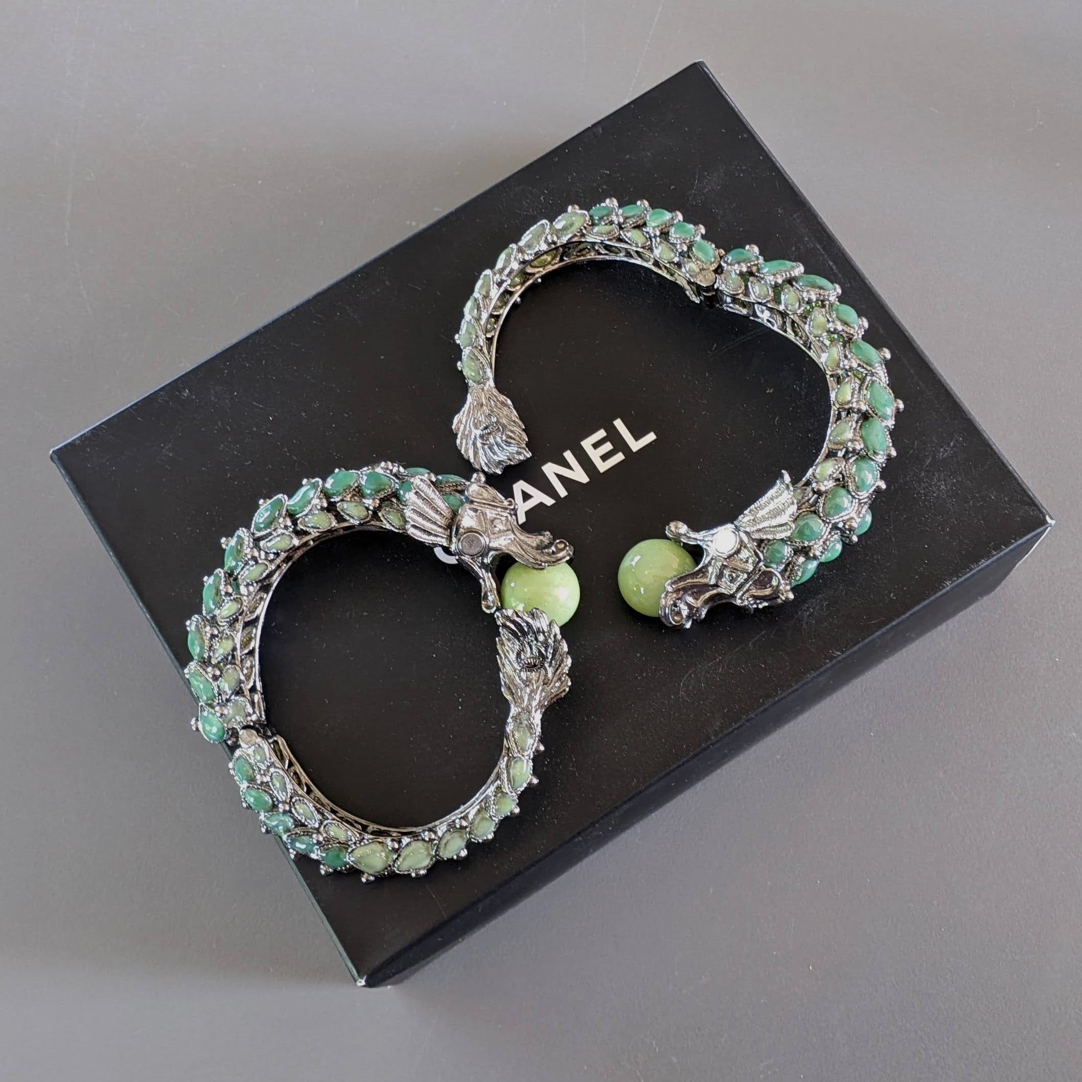 CHANEL DRAGON Collection Metiers d'Art "PARIS- SHANGAI" Pre-fall 2010 Bangle Bracelet, RARE!
