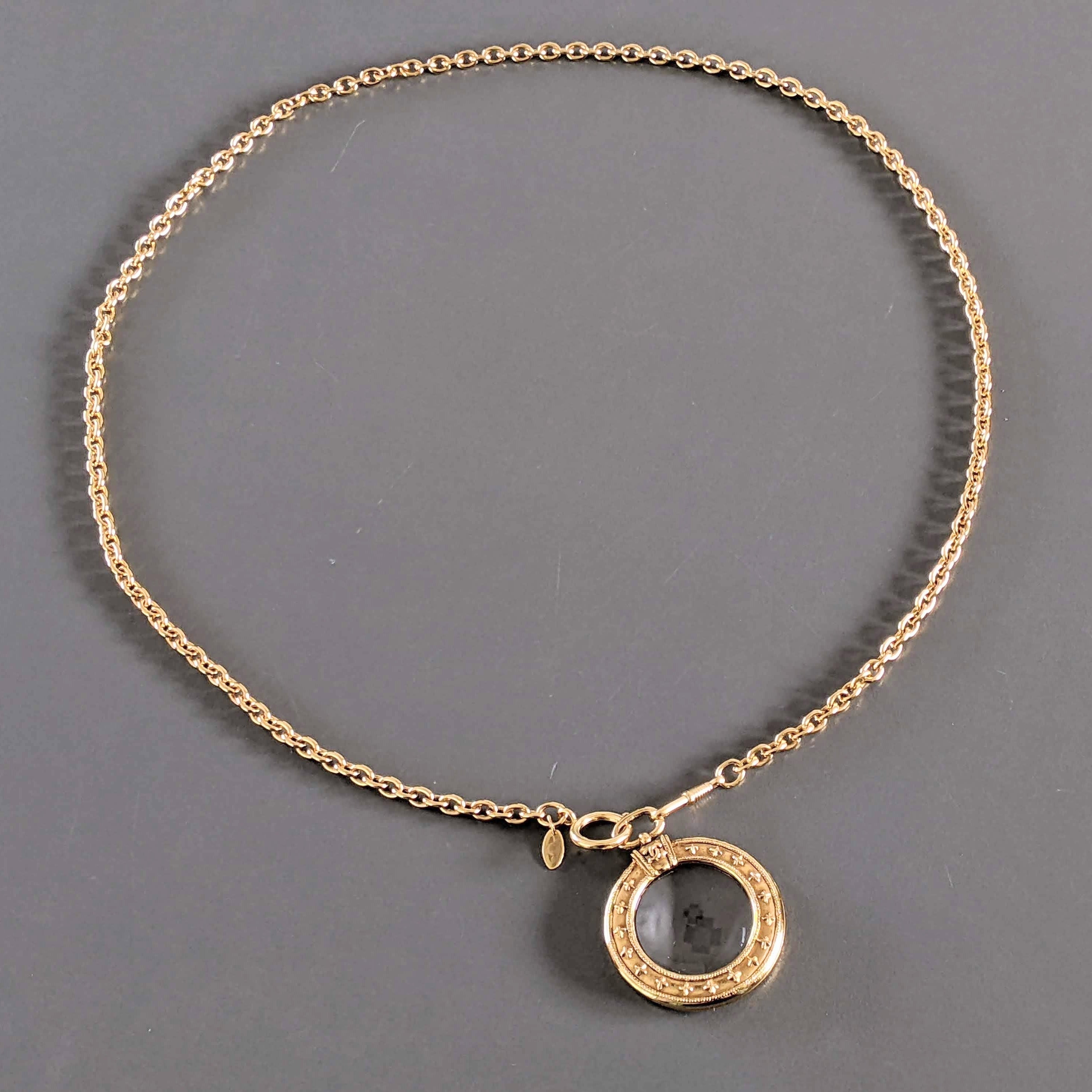 CHANEL MAGNIFYING GLASS LOUPE Pendant Necklace