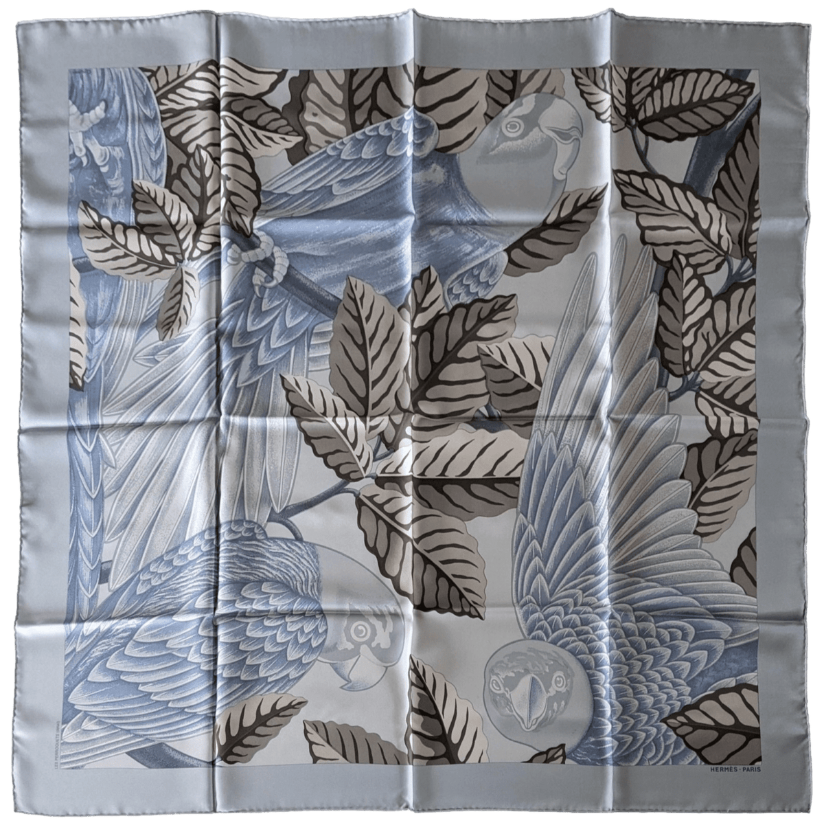 HERMES LOT DE 17 Twill Silk Carres 90 x 90 cm