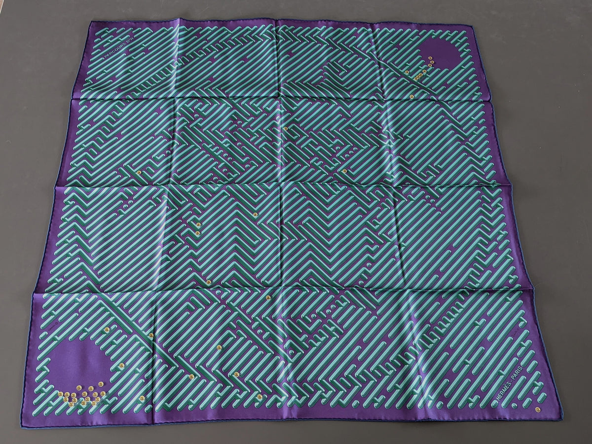 HERMES LOT DE 13 Twill Silk Cares 90 x 90 cm