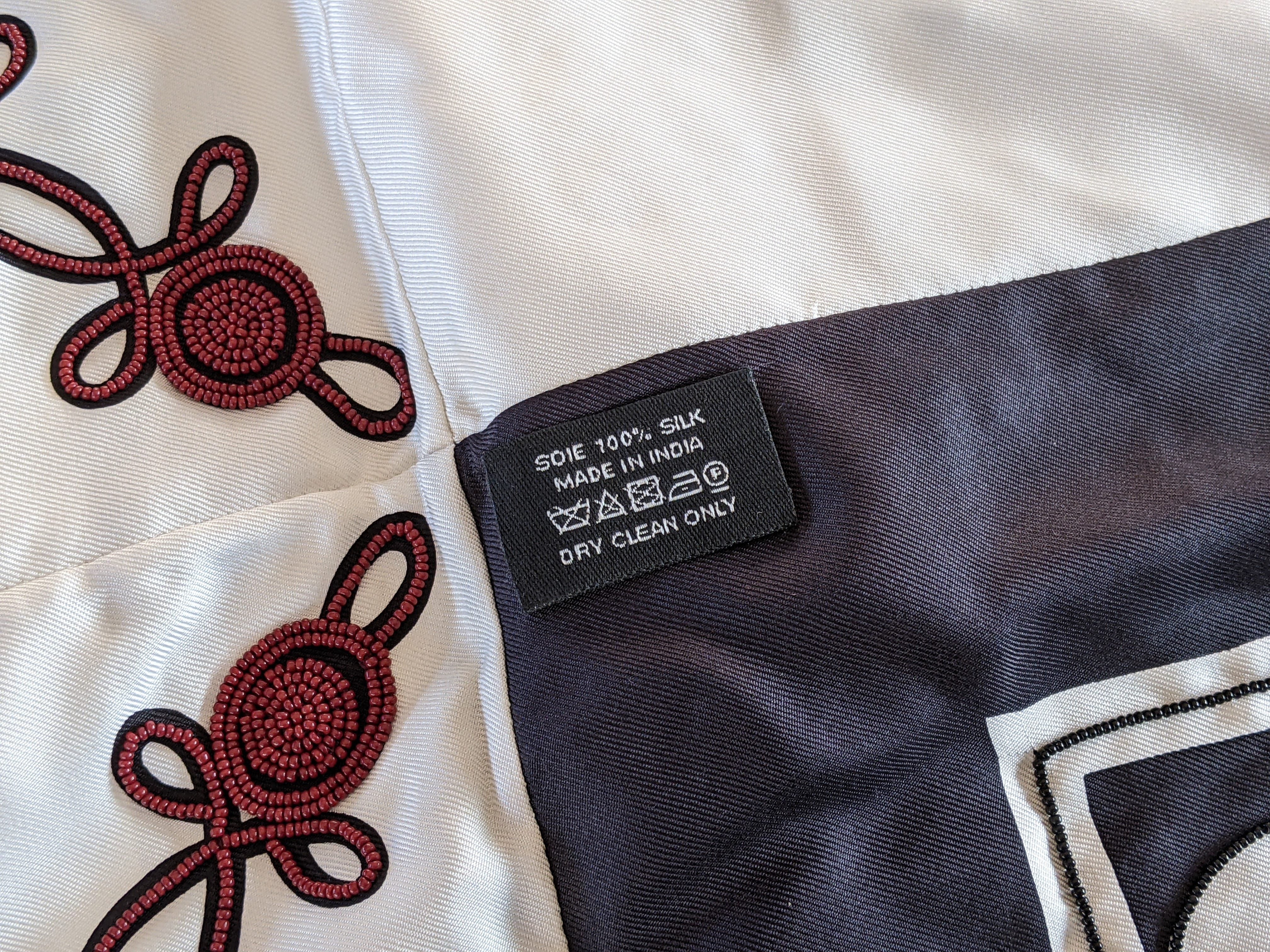 HERMES Precieux BRAZIL - BRANDEBOURG Beaded Embroidered Twill Silk Stole Made in India