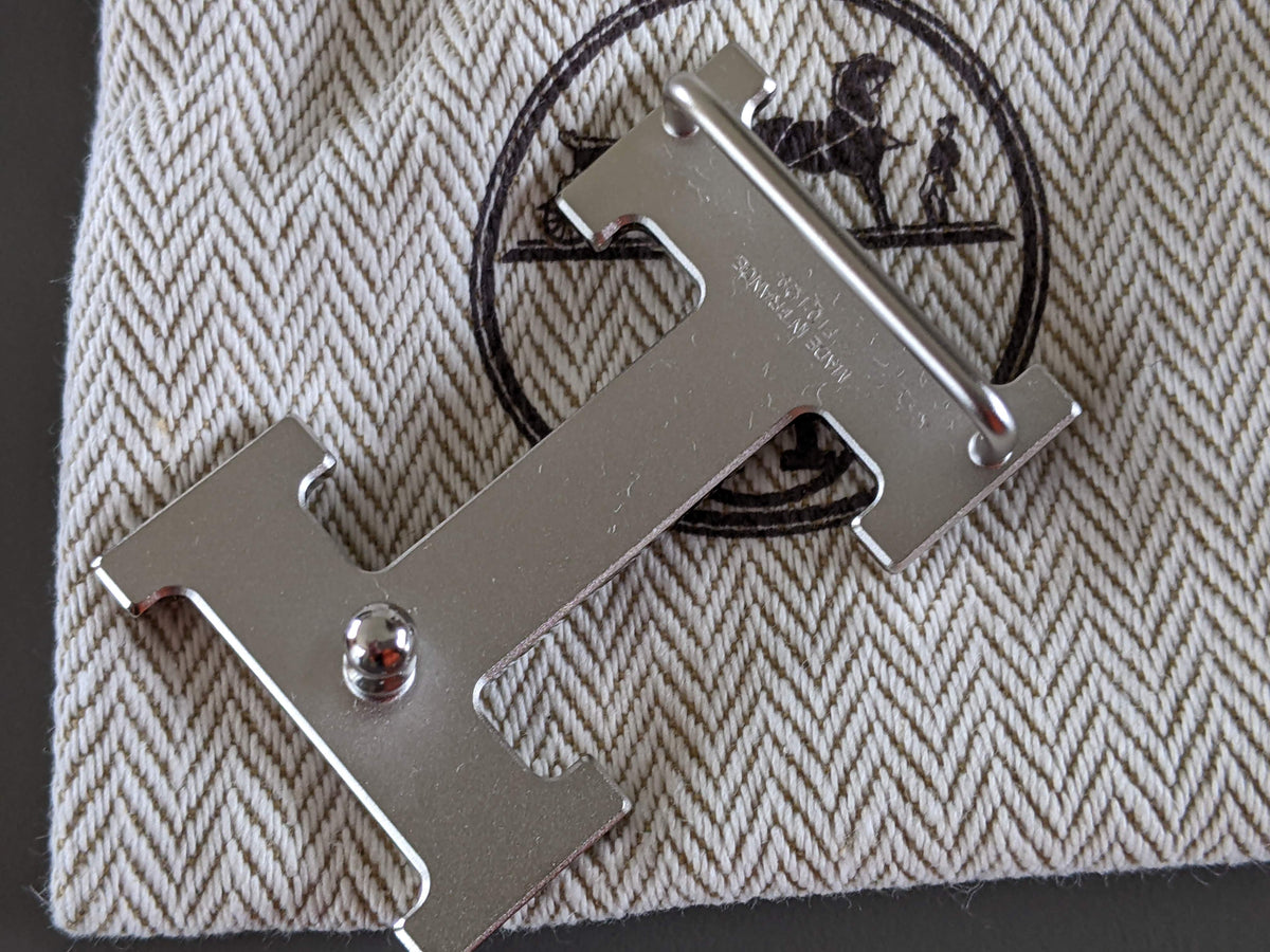 HERMES Plated Silver and Palladium "Mini H" 24 mm Buckle, BNEW in White Box.