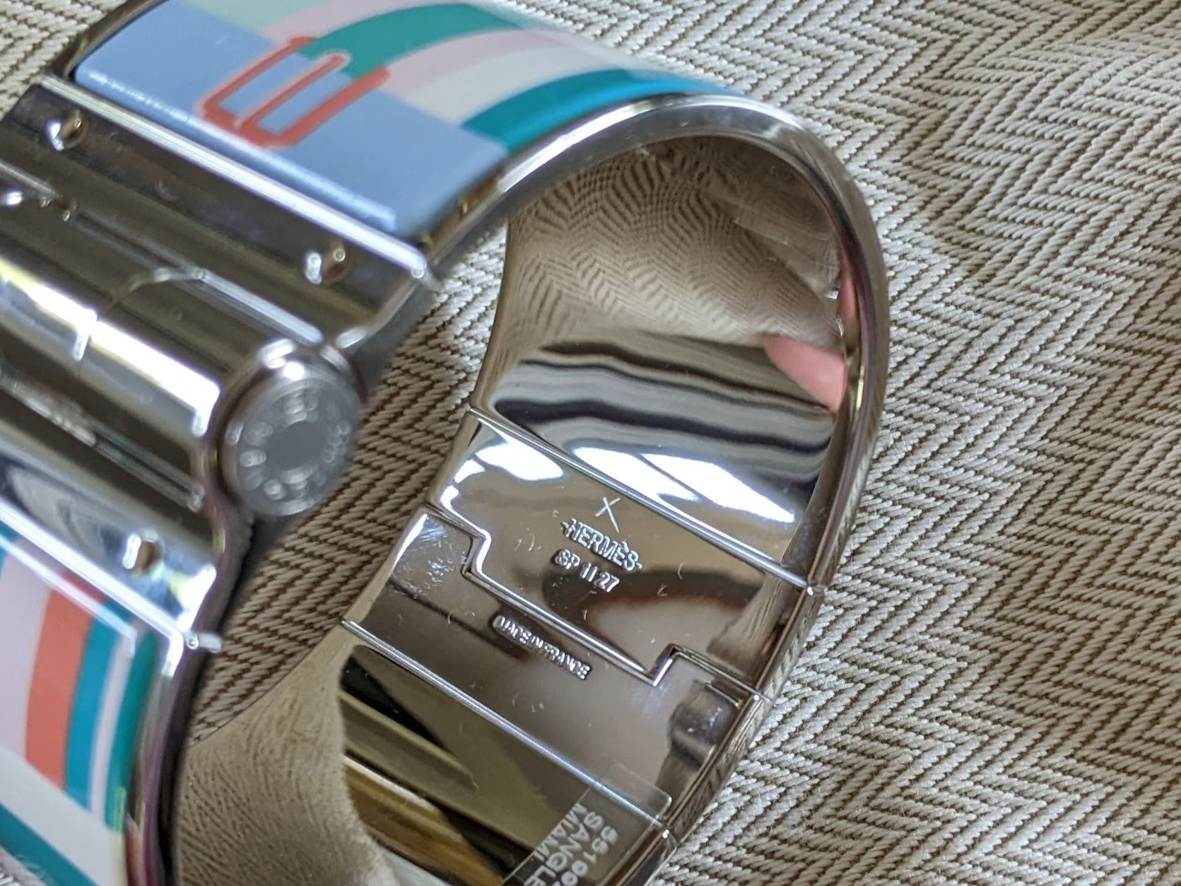 HERMES Sangles en ZigZag Plage Miami Enamel Charniere Bracelet Sz S