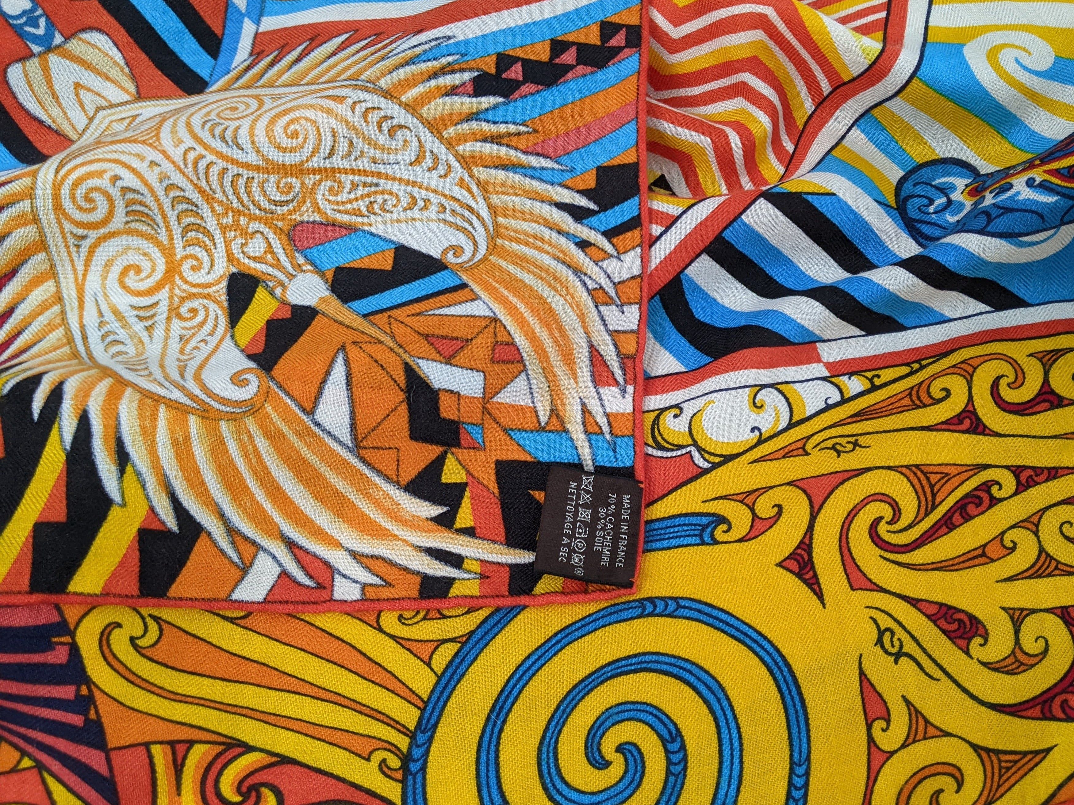 HERMES Kawa Ora by Te Rangitu Netana Cashmere Shawl 140 x 140 cm