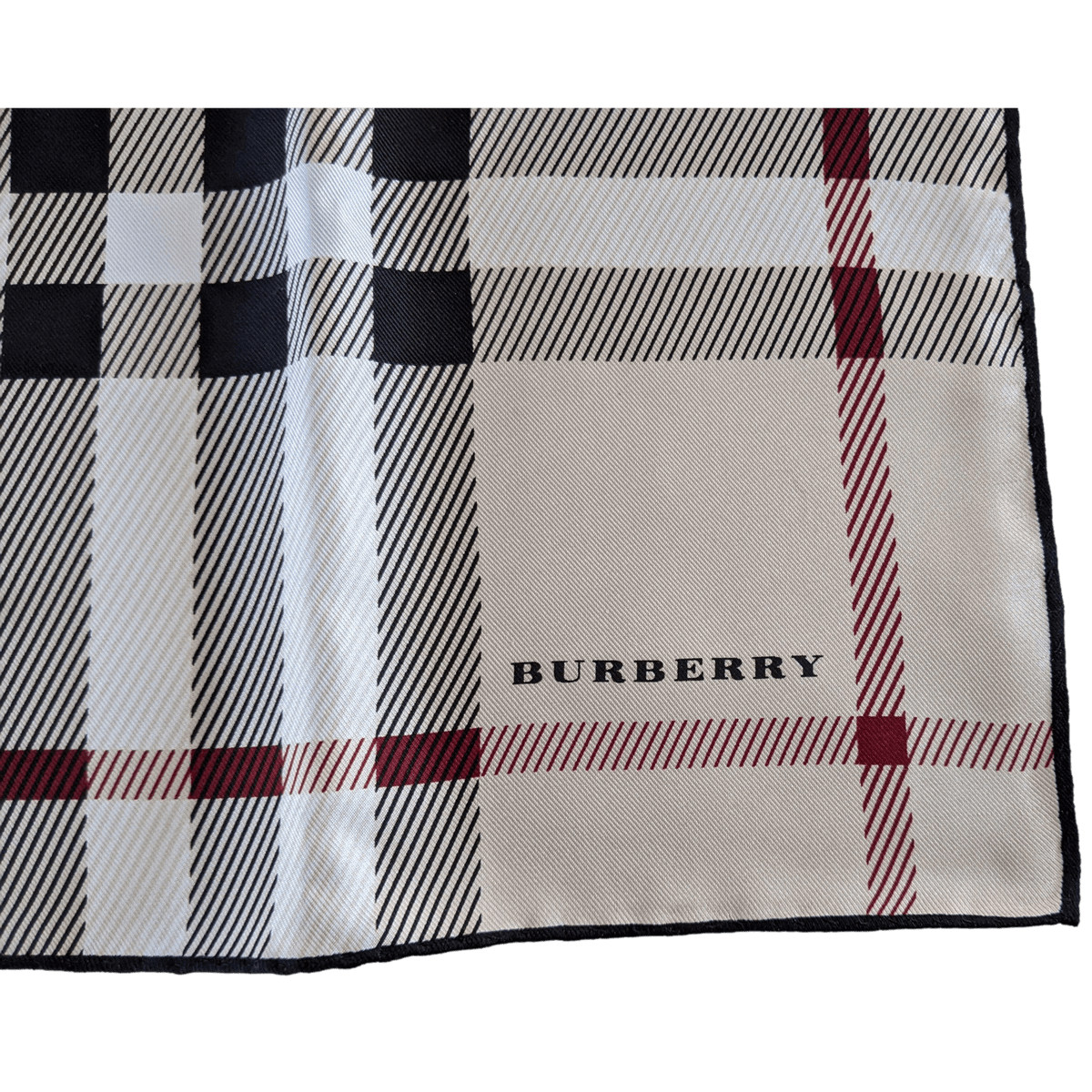 BURBERRY Beige Tartan Classic Silk Gavroche Pocket scarf 45 x 45 cm