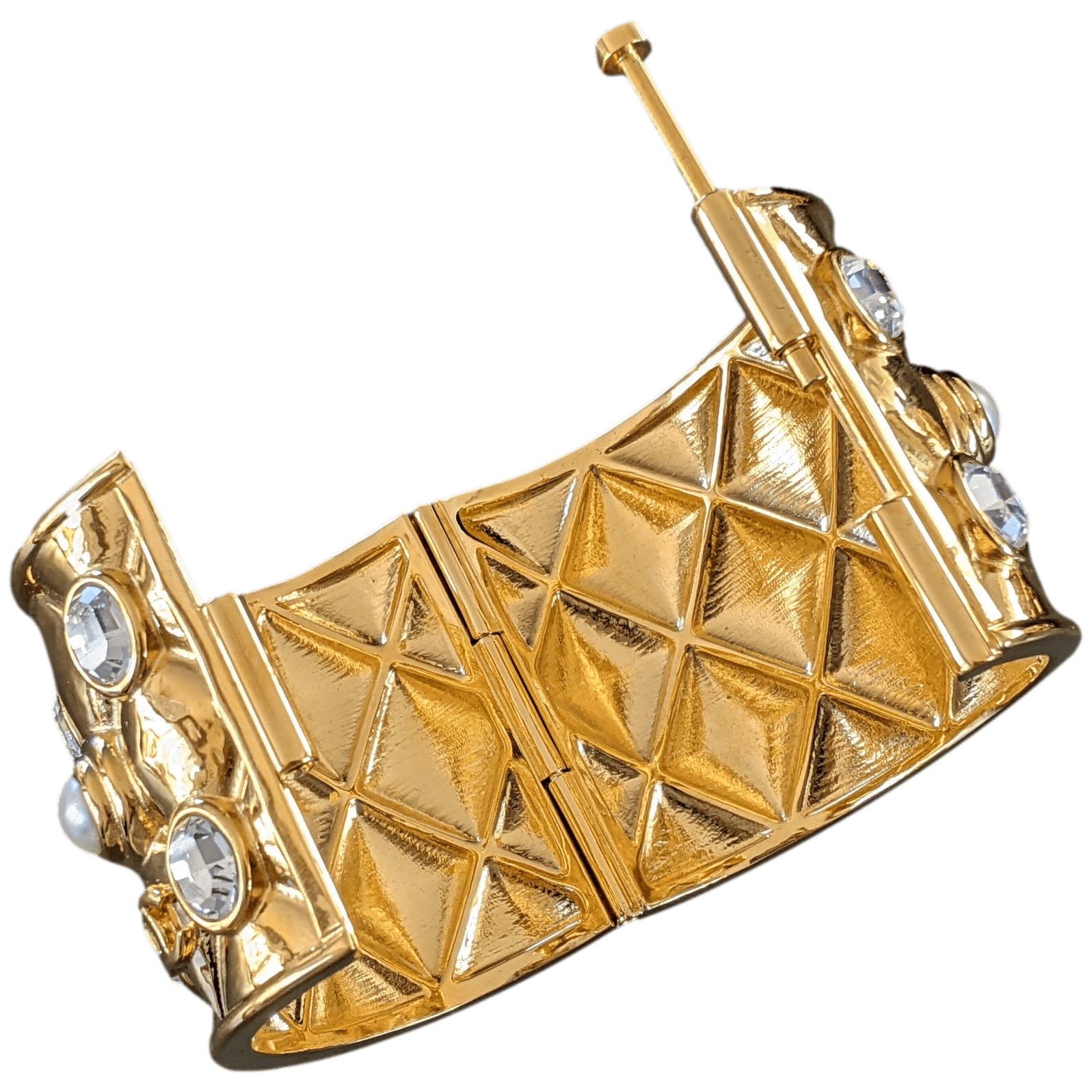 CHANEL G22 GRIPOIX Shiny Gold Quilted Crystal Pearl Manchette Bracelet Set in Box
